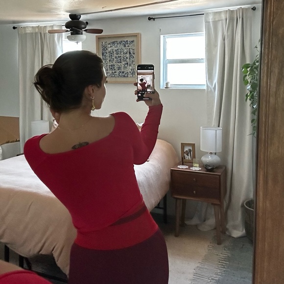 Fabletics workout set - Picture 3 of 4